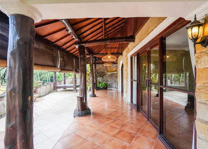 ベッド・アンド・ブレックファスト The Lavana Dzawani Ubud
